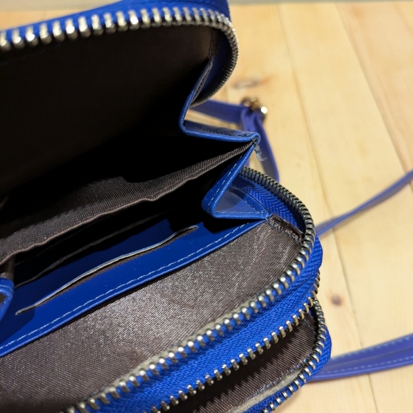 Vibrant Blue Crossbody Bag 8x5 - Picture 6 of 9